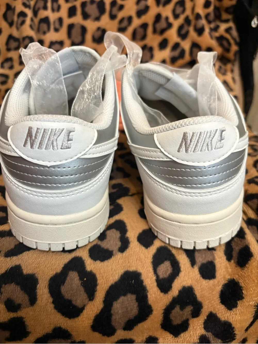 Nike Dunk Lows Womens size 9 Silver and White Lace Shoe Strings Brand New